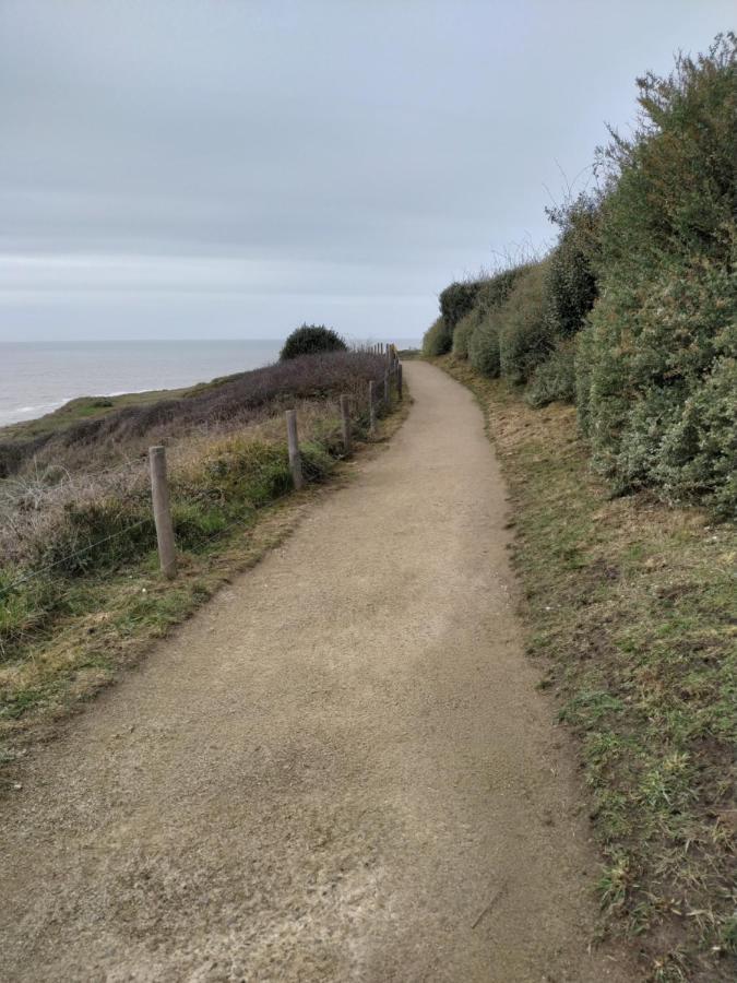 Hotel Particulier Le Rocher Des Marais "Proximite Plage & Vue Mer Pour Certains Hebergements" Pornic Bagian luar foto